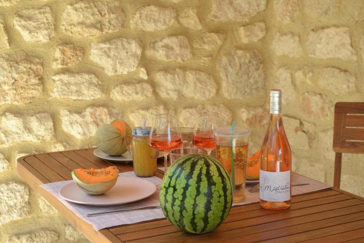 La Romagnolette Bed & Breakfast Saint-Restitut ภายนอก รูปภาพ