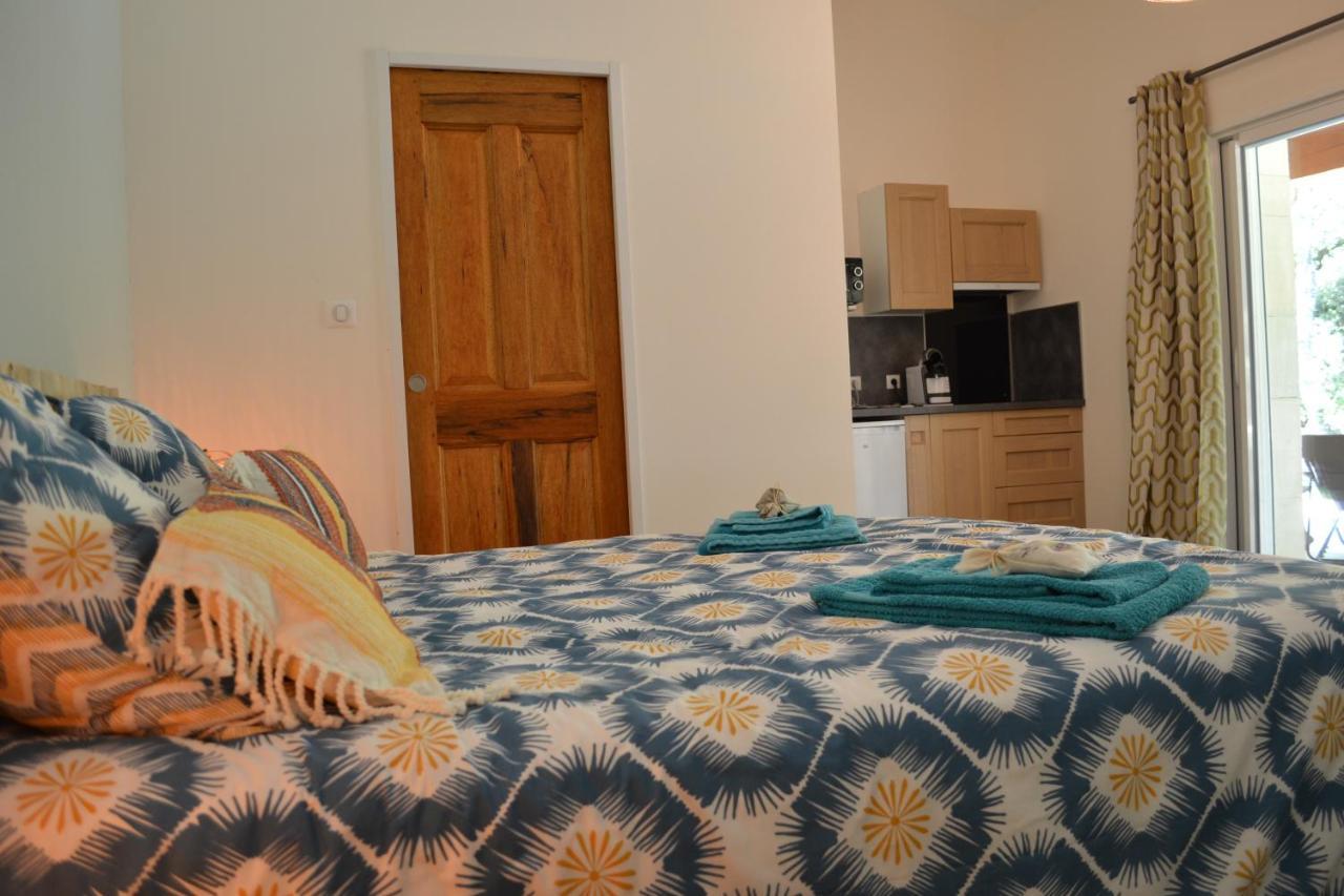 La Romagnolette Bed & Breakfast Saint-Restitut ภายนอก รูปภาพ